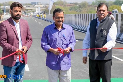 Ashram Flyover
