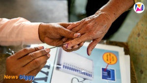 चुनाव आयोग ने शुरु की वोट फ्रॉम होम सुविधा